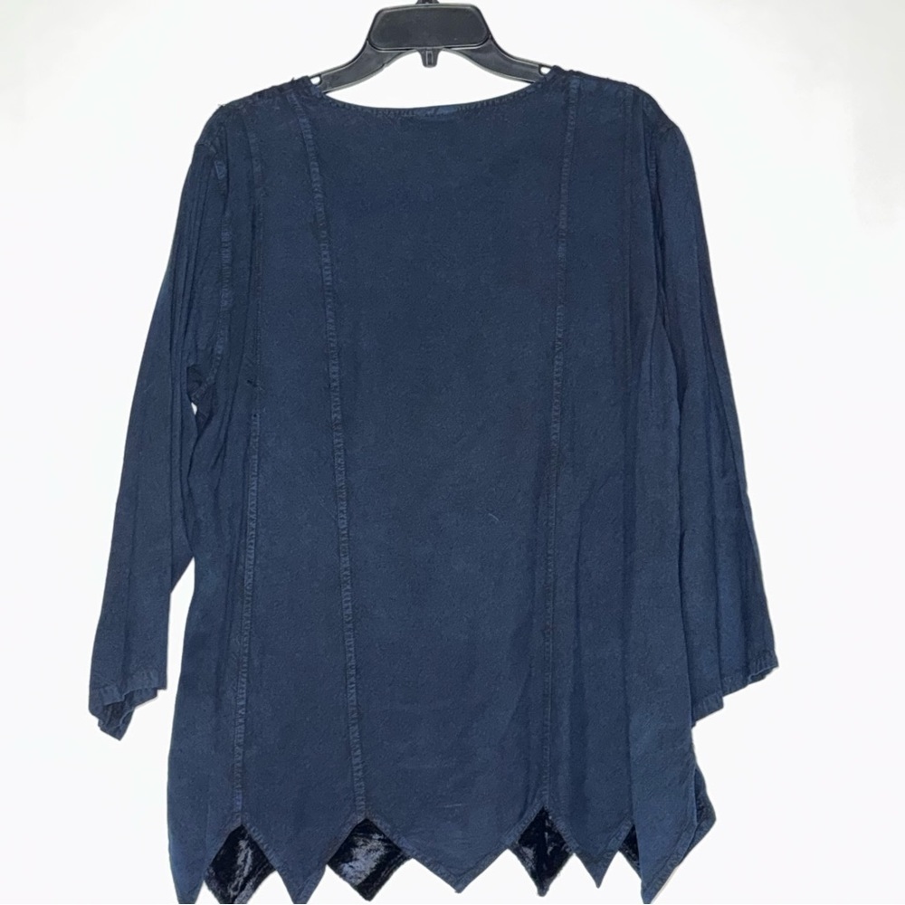 L.S.I. Prussian Blue Tunic Blouse w/ Black Embroidery S/M EUC - Picture 2 of 3